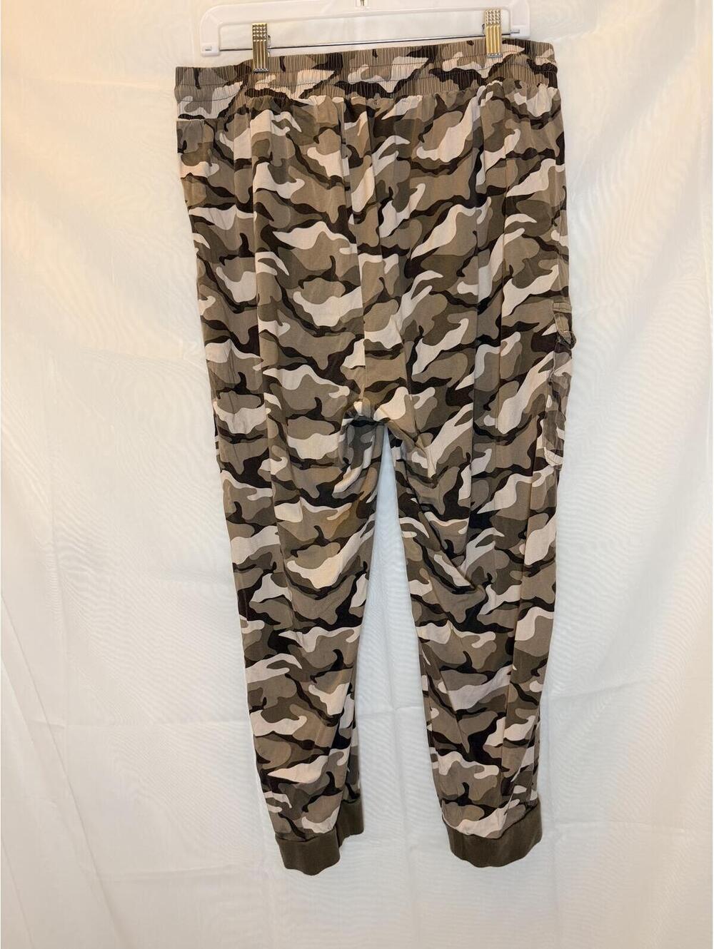 Torrid Camo Cargo Jogger Pants Soft Lightweight Rayon Blend Stretch Waist - Picture 4 of 4